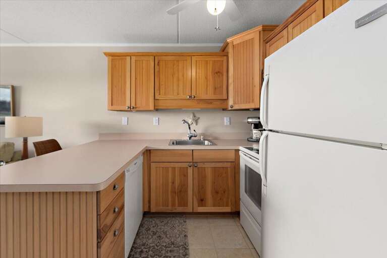 Harbour Sails 504 - Kitchen