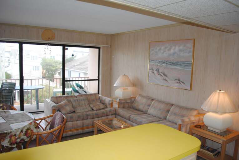 Ocean Terrace 313 Living Room 