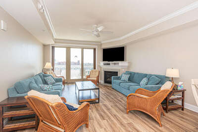 South Beach 407 living room