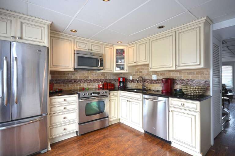 ARDMORE CONDO-229-KITCHEN ARDMORE CONDO-229-KITCHEN