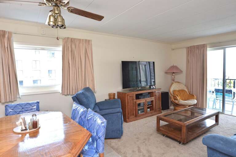 LIVING-AREA-BALCONY-EXCALIBUR-OCEAN CITY
