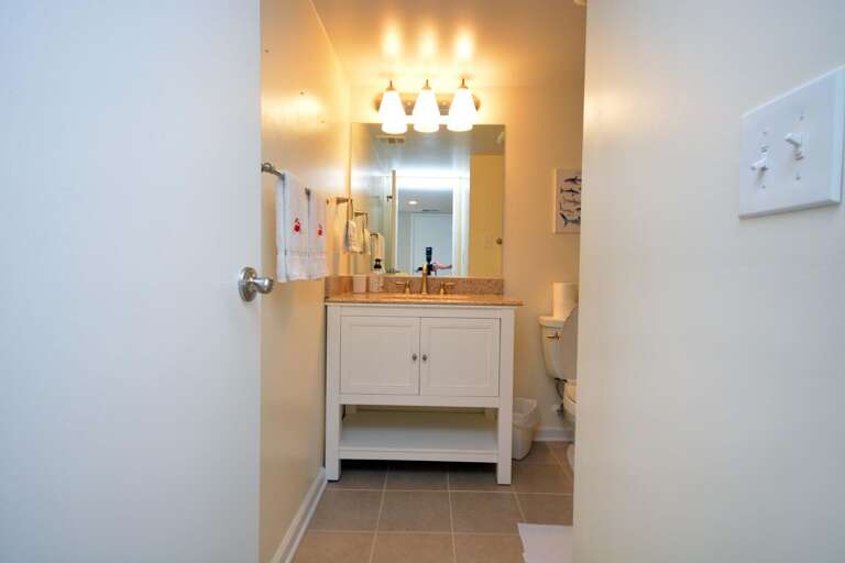 HALL-BATHROOM HALL-BATHROOM