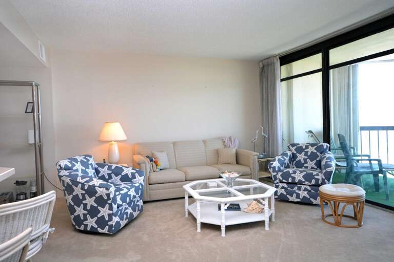 Irene 805-Living Area