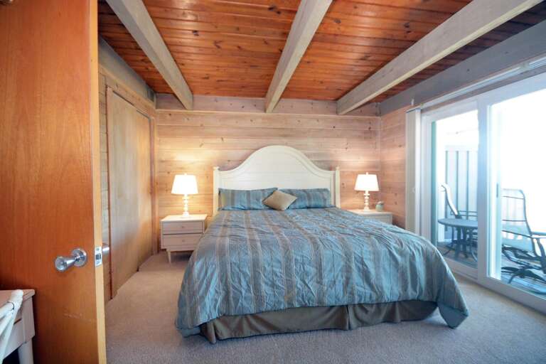 OCAN-FRONT-MASTR-BEDROOMOCEAN-FRONT-MASTER-BEDROOM