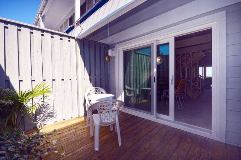 REAR DECK BEHIND DINING AREA