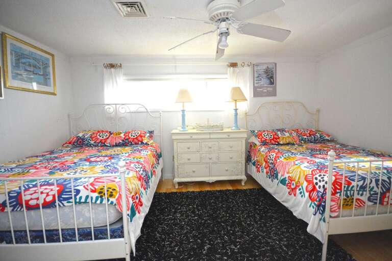 REAR-BEDROOM-UPSTAIRS