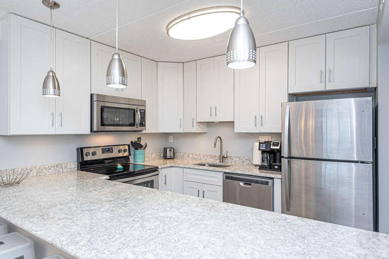 KITCHEN KITCHEN