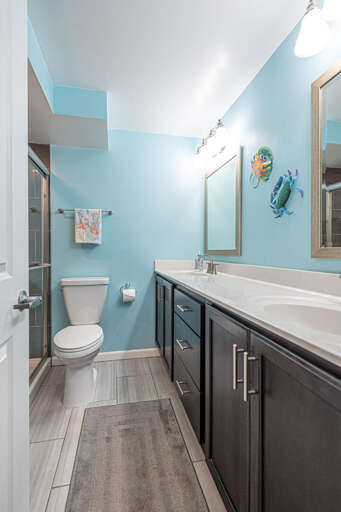 MASTER-BATHROOM MASTER-BATHROOM