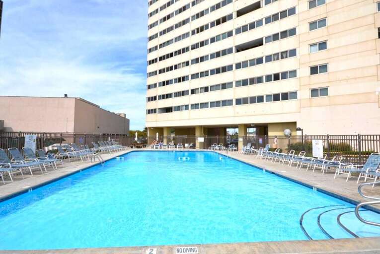 OUTDOOR-POOL OUTDOOR-POOL