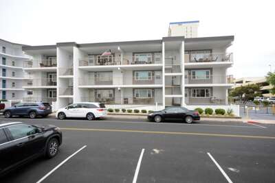 OCEANWALK WEST104 BUILDING