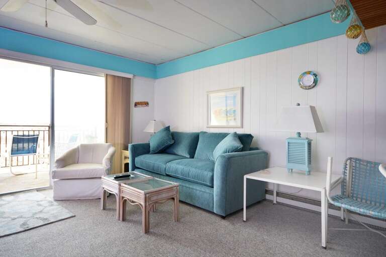 Beachloft 1-D Living Area Beachloft 1-D Living Area