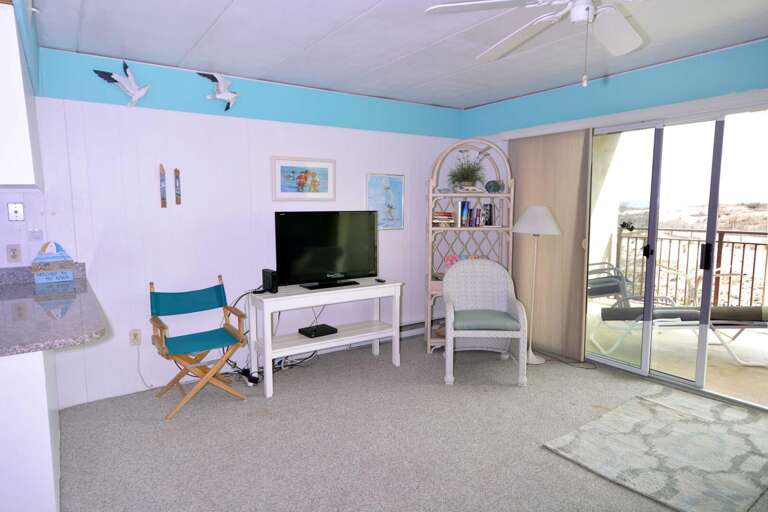 Beachloft 1-D Living Area Beachloft 1-D Living Area