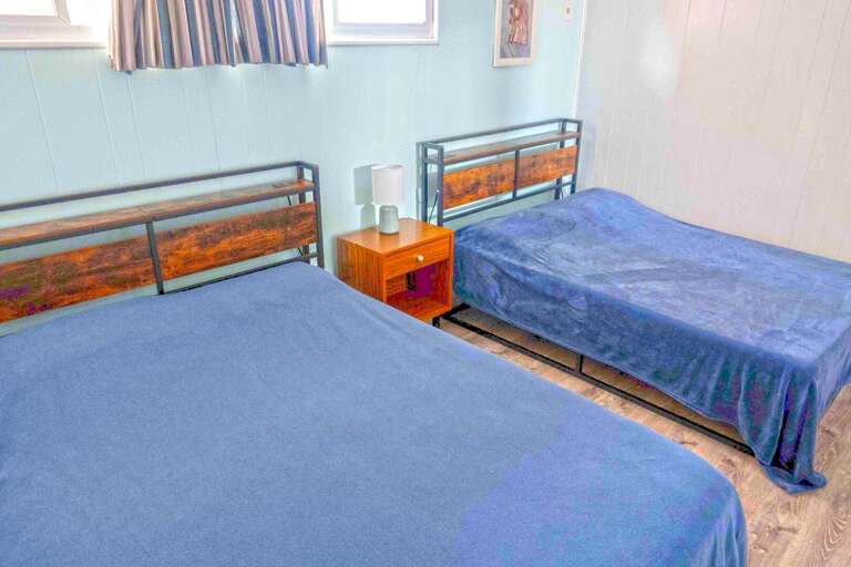 QUEEN AND DOUBLE BEDROOM