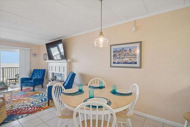 DINNING-AREA