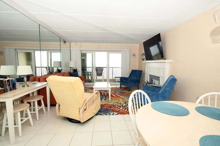 LIVING-AREA