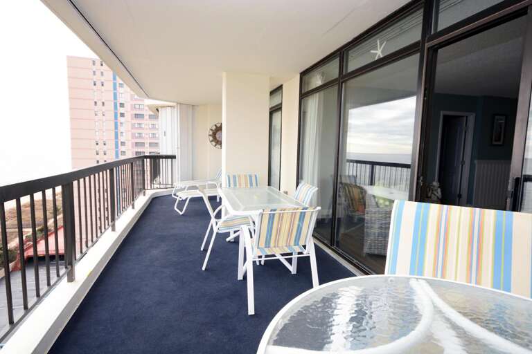 OCEAN-FRONT-BALCONY