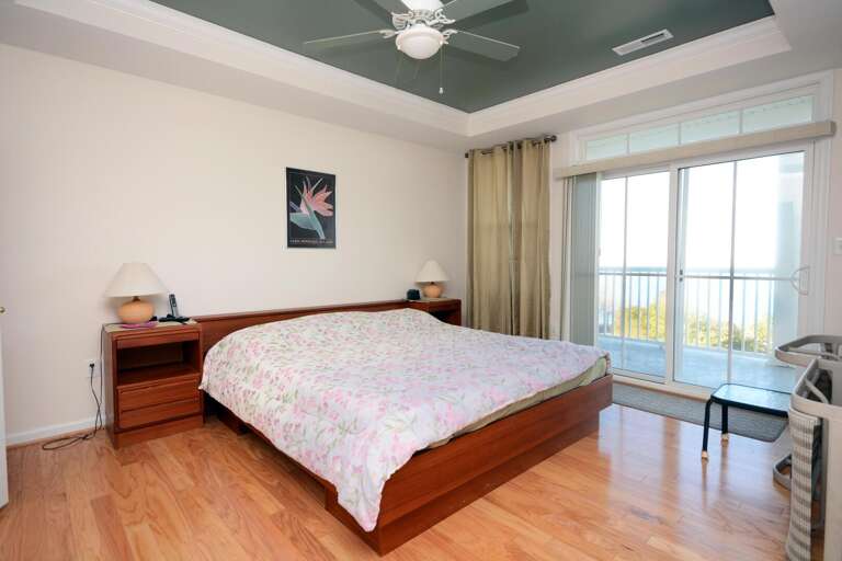 MASTER-BEDROOM-KING