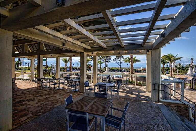 Guest staying at Carolina Beach Club 429 can use all the amenities from the Hilton property. They offer   outdoor temperature controlled pools and jacuzzi, fitness center, outdoor games , beach path walk , hammocks to enjoy view of Atlantic ocean .
Oceans