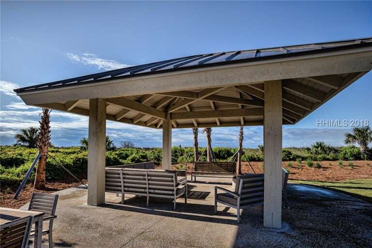 Guest staying at Carolina Beach Club 429 can use all the amenities from the Hilton property. They offer   outdoor temperature controlled pools and jacuzzi, fitness center, outdoor games , beach path walk , hammocks to enjoy view of Atlantic ocean .
Oceans