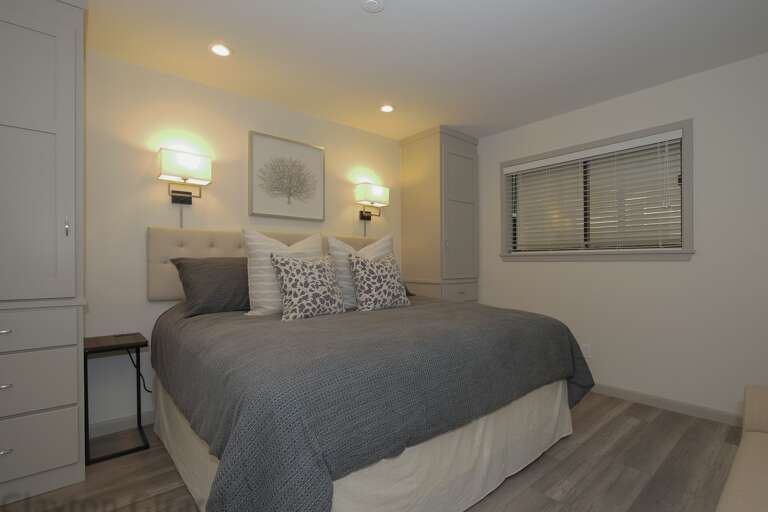 Master bedroom offers upgraded furniture , very comfy king size bed, closet space ,and private master bathroom .