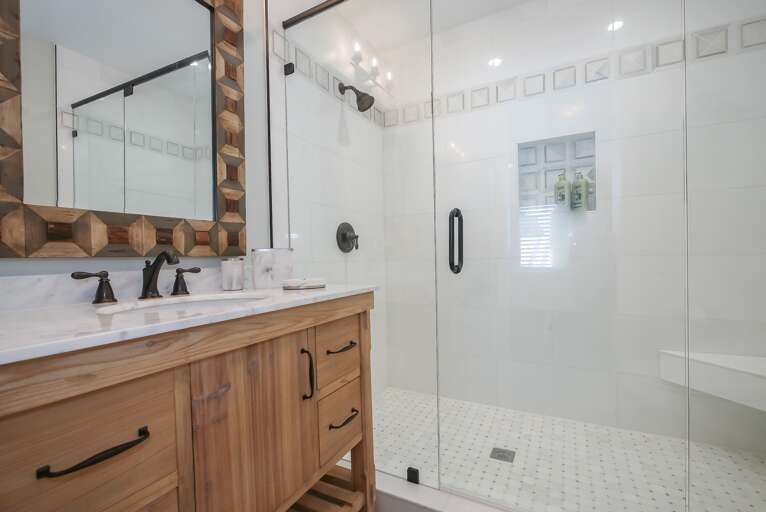 Master Bathroom has new vanity & walk-in shower.