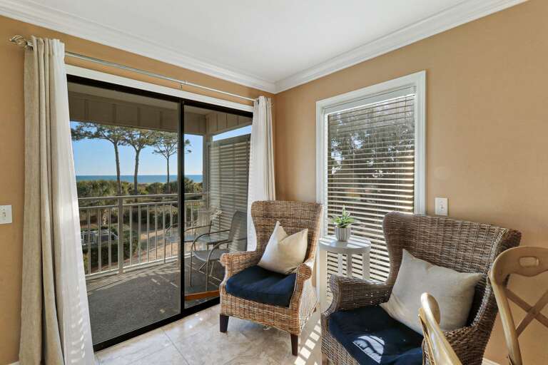 Enjoy the picturesque view in the comfort of your oceanfront villa!