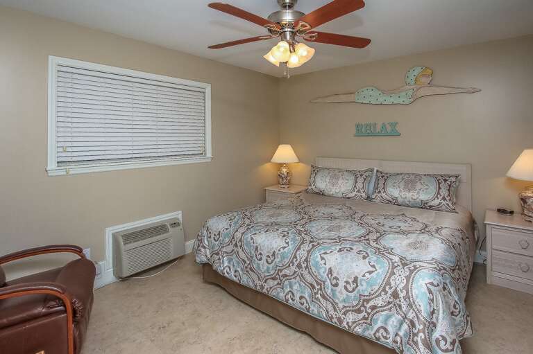  Master Bedroom with King Size Bed 