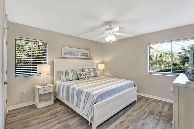Beautifully renovated king sized master bedroom.  All new paint, flooring, furniture and bedding.  With 2 windows, this room will always have plenty of light!  
