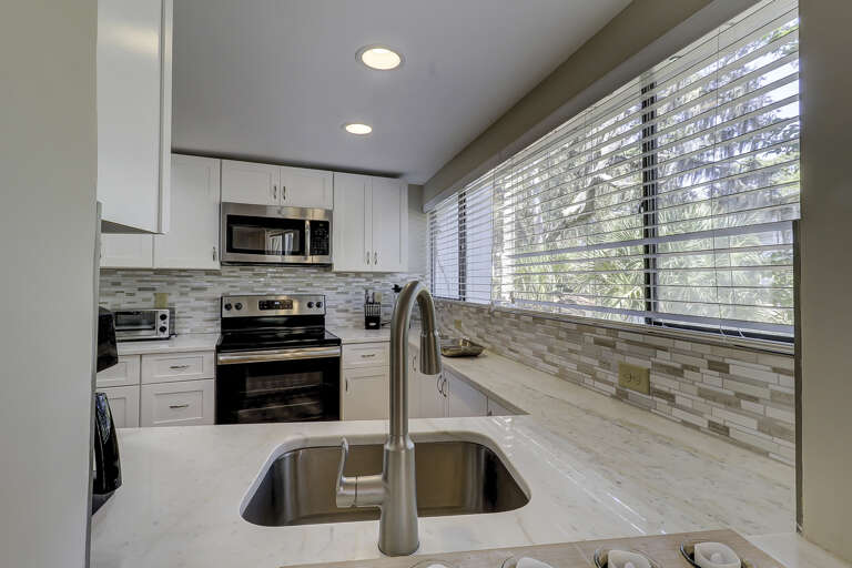 fully updated kitchen to enjoy!