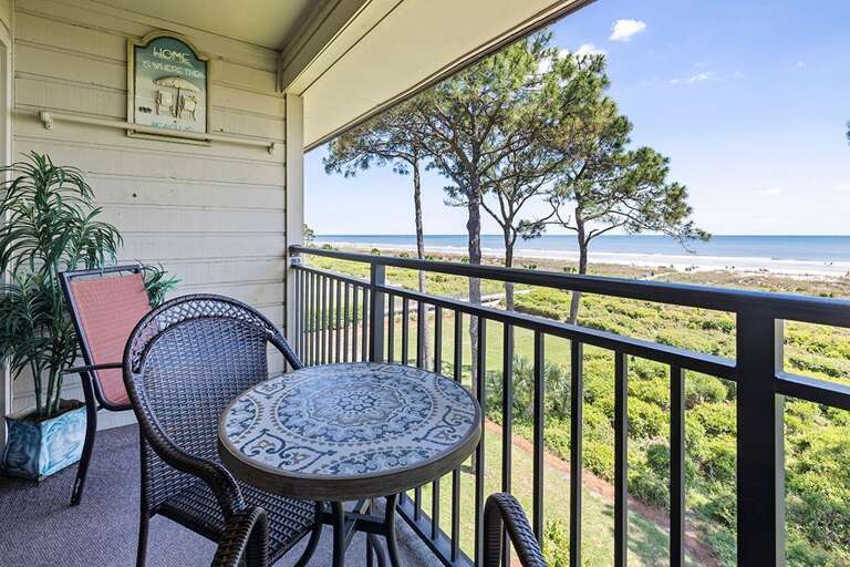 Relax to the sound of the waves from the comfort of your villa