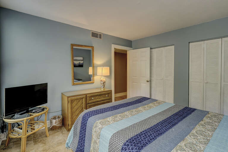 Plenty of closet space and also a TV! Plenty of closet space and also a TV!