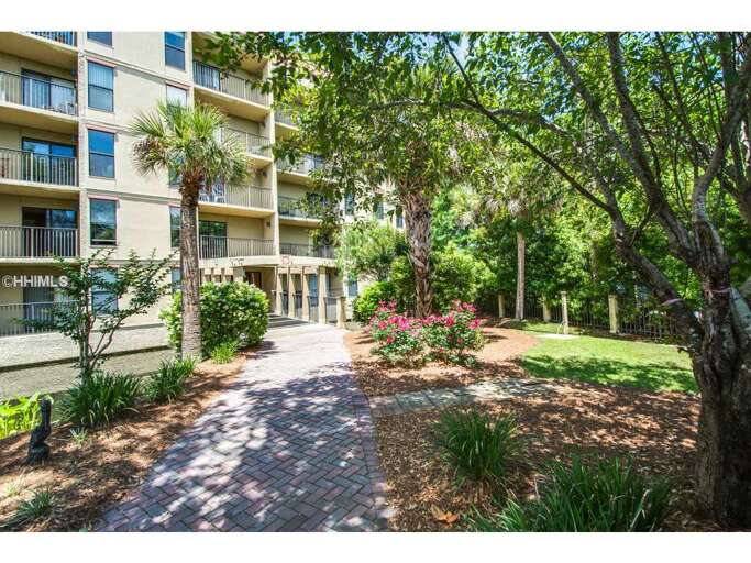 Entrance to Xanadu's "D" building.