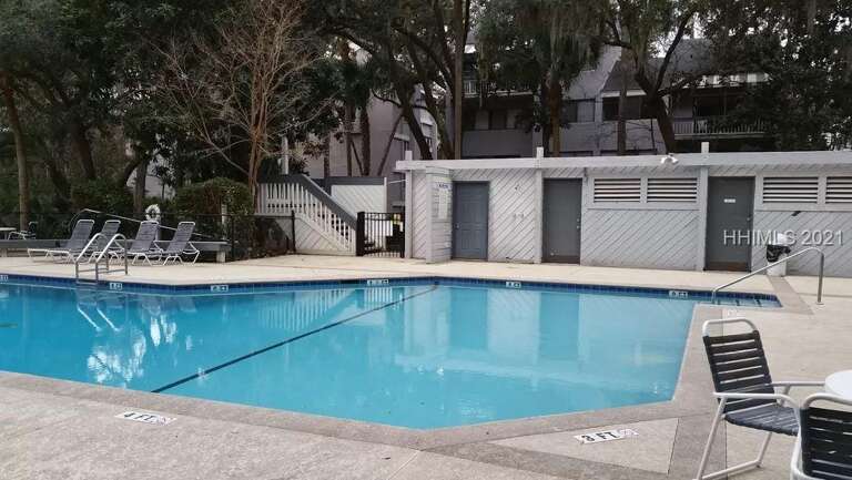 On-Site Pools - Access to 3 Pools