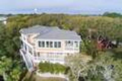 717 Pompano Rd