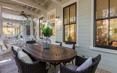 Blue Oyster Cottage