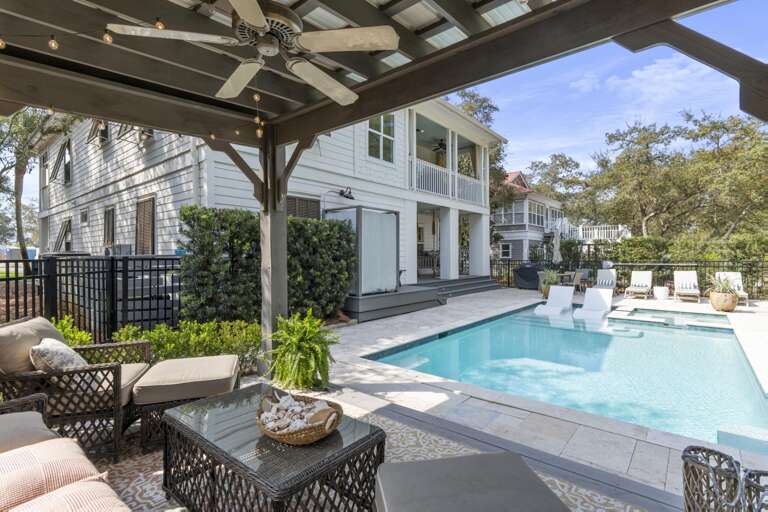 f2581da7-5f51-4948-bd22-13f7d07d9a54