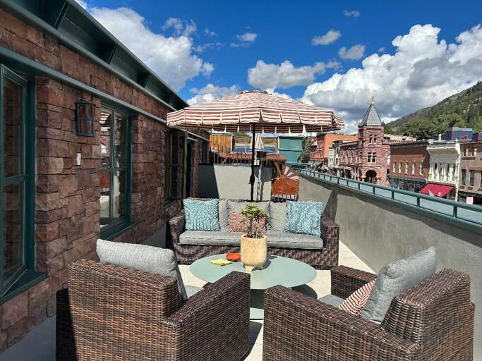 Enjoy breakfast, lunch and dinner outside