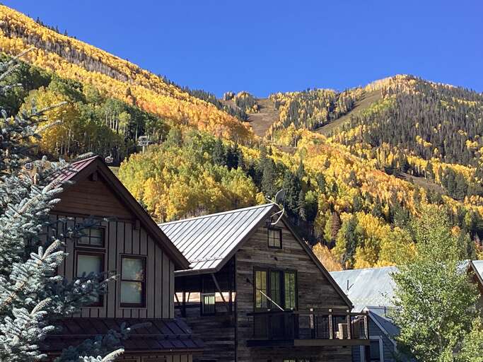 Views with the ski mountain towering above!