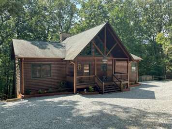 Dogwood Retreat