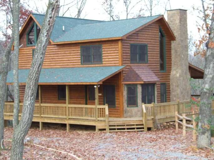 Circular Driveway makes easy access and parking to the cabin.  Roads are paved all the way to the cabin.