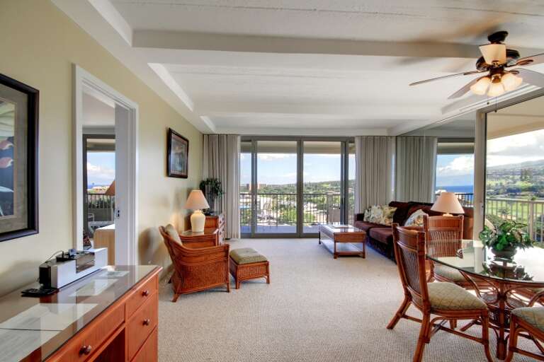 Living Area Living Area