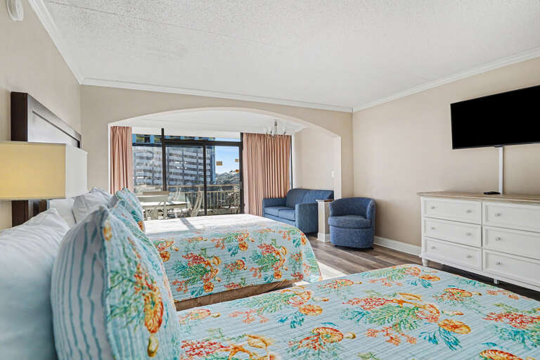 Caravelle Resort 402