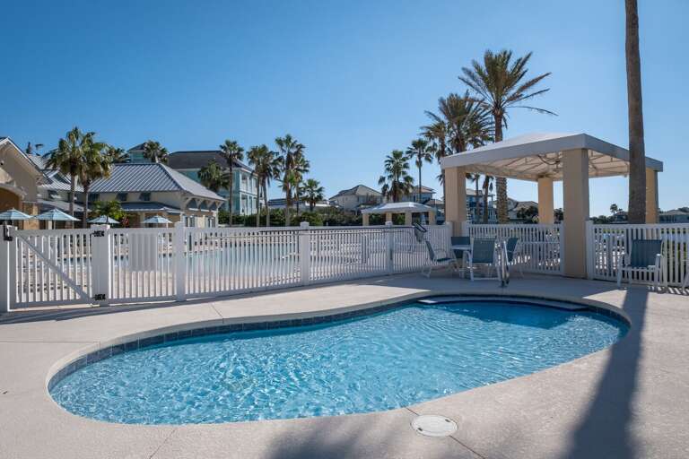 A rare find—a kiddie pool located on the pool deck A rare find—a kiddie pool located on the pool deck
