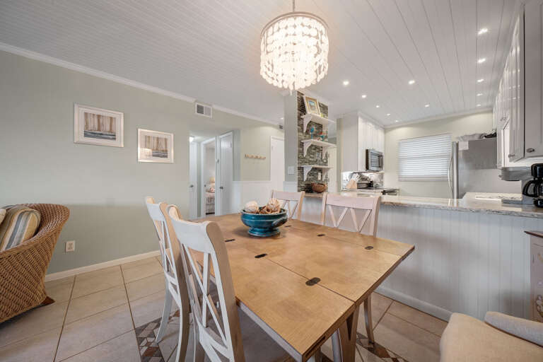 Skip the restaurant and enjoy a meal at your beach condo, featuring a fully-equipped kitchen perfect for cooking and serving up your favorite dishes Skip the restaurant and enjoy a meal at your beach condo, featuring a fully-equipped kitchen perfect for cooking and serving up your favorite dishes