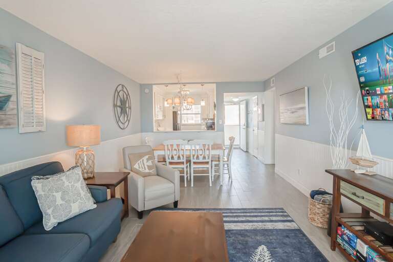 View of the entire living, dining and kitchen areas View of the entire living, dining and kitchen areas