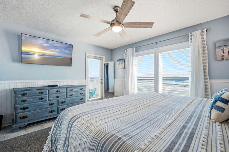 Master Bedroom with a TV Master Bedroom with a TV