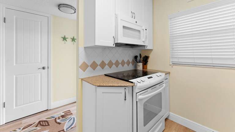 Fully-Equipped Kitchen Fully-Equipped Kitchen