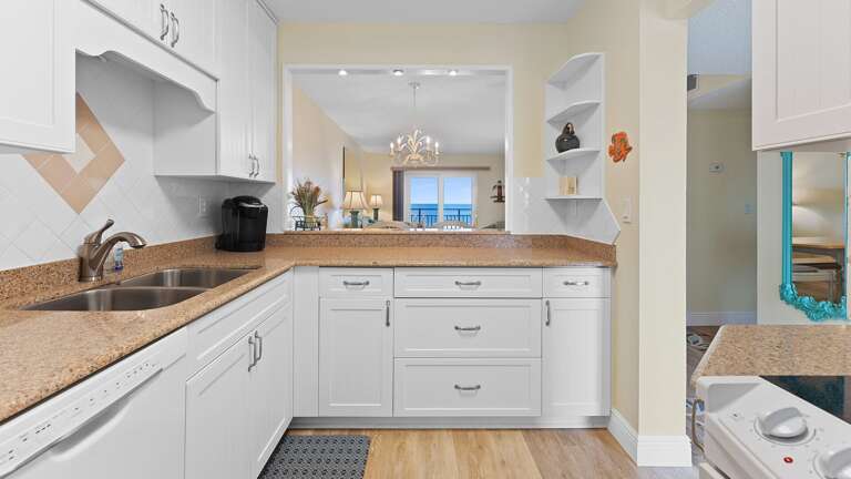 Fully-Equipped Kitchen Fully-Equipped Kitchen