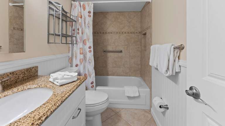 Guest Bathroom Guest Bathroom