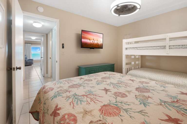 Every bedroom is equipped with its own TV, including the guest bedroom Every bedroom is equipped with its own TV, including the guest bedroom